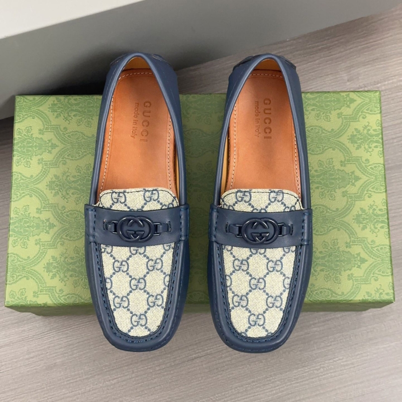 G*u*i leather shoes